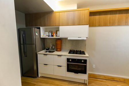 Apartamento à venda com 24m², 1 quarto e sem vaga Apartamento à venda com 24m², 1 quarto e sem vagaCozinha - Armários