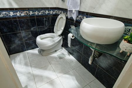 Apartamento à venda com 300m², 5 quartos e 2 vagas Apartamento à venda com 300m², 5 quartos e 2 vagasLavabo