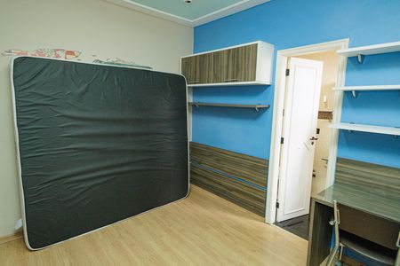 Apartamento à venda com 300m², 5 quartos e 2 vagas Apartamento à venda com 300m², 5 quartos e 2 vagasQuarto 4