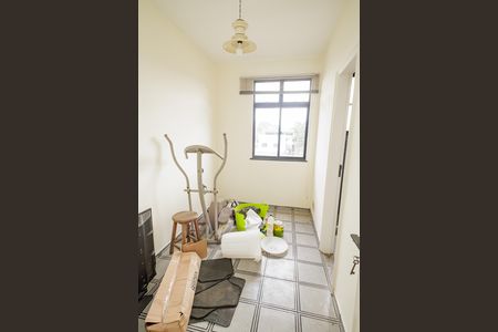 Apartamento à venda com 300m², 5 quartos e 2 vagas Apartamento à venda com 300m², 5 quartos e 2 vagasQuarto 1