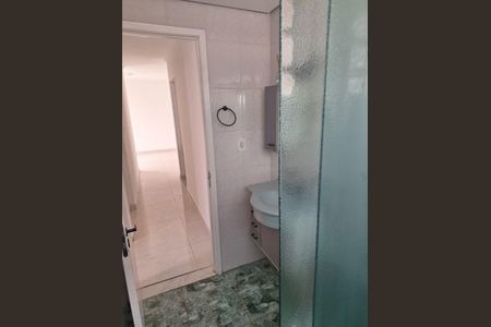 Apartamento para alugar com 59m², 2 quartos e 1 vaga Apartamento para alugar com 59m², 2 quartos e 1 vagaBanheiro