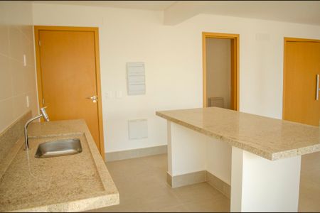 Apartamento para alugar com 120m², 3 quartos e 2 vagas Apartamento para alugar com 120m², 3 quartos e 2 vagasCozinha