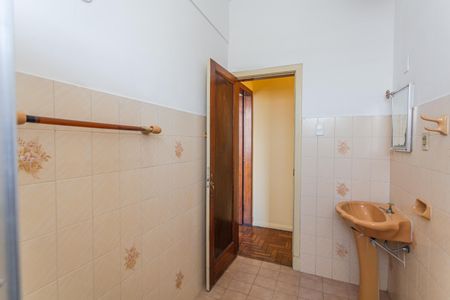 Apartamento para alugar com 65m², 2 quartos e sem vaga Apartamento para alugar com 65m², 2 quartos e sem vagaBanheiro Social
