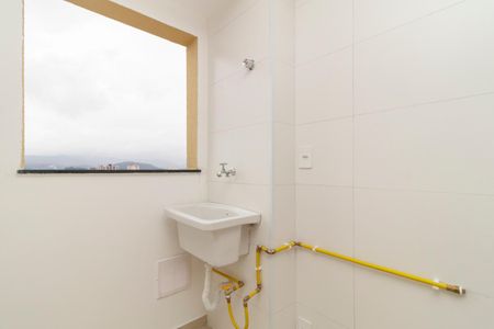 Apartamento à venda com 43m², 2 quartos e sem vaga Apartamento à venda com 43m², 2 quartos e sem vagaCozinha e Área de Serviço