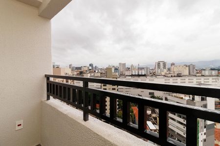 Apartamento à venda com 43m², 2 quartos e sem vaga Apartamento à venda com 43m², 2 quartos e sem vagaVaranda