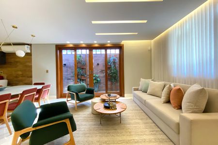 Casa à venda com 360m², 3 quartos e 4 vagas Casa à venda com 360m², 3 quartos e 4 vagasSala