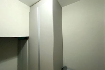 Casa à venda com 360m², 3 quartos e 4 vagas Casa à venda com 360m², 3 quartos e 4 vagasQuarto de Serviço