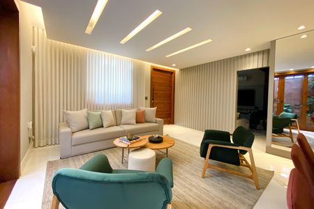 Casa à venda com 360m², 3 quartos e 4 vagas Casa à venda com 360m², 3 quartos e 4 vagasSala