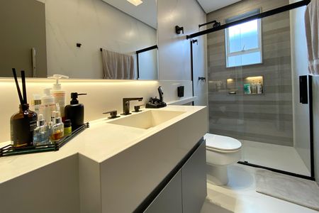Casa à venda com 360m², 3 quartos e 4 vagas Casa à venda com 360m², 3 quartos e 4 vagasBanheiro