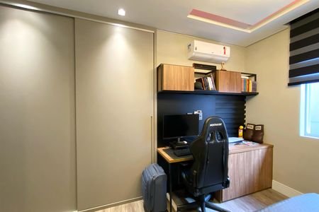 Casa à venda com 360m², 3 quartos e 4 vagas Casa à venda com 360m², 3 quartos e 4 vagasQuarto 3
