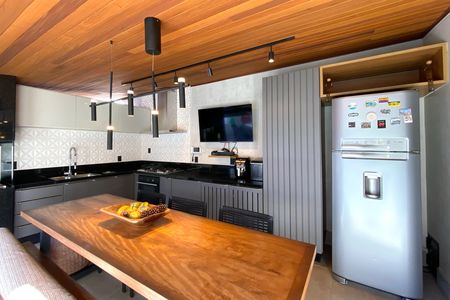 Casa à venda com 360m², 3 quartos e 4 vagas Casa à venda com 360m², 3 quartos e 4 vagasEspaço Gourmet