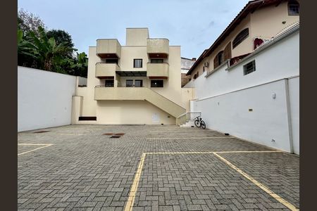 Apartamento para alugar com 35m², 1 quarto e 1 vaga Apartamento para alugar com 35m², 1 quarto e 1 vagaGaragem