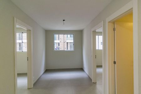 Apartamento para alugar com 34m², 2 quartos e sem vaga Apartamento para alugar com 34m², 2 quartos e sem vagaSala