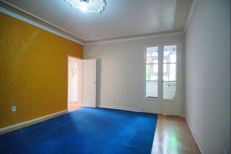 Sala de apartamento à venda com 2 quartos, 81m² em São Geraldo, Porto Alegre