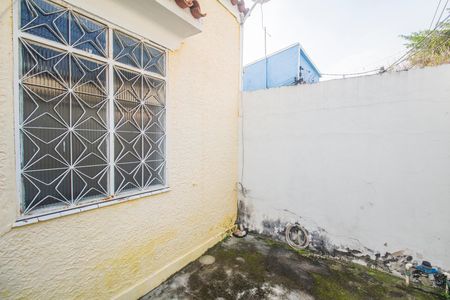 Casa à venda com 300m², 2 quartos e 1 vaga Casa à venda com 300m², 2 quartos e 1 vagaÁrea externa
