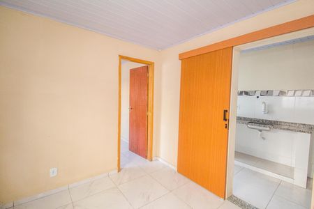 Casa à venda com 300m², 2 quartos e 1 vaga Casa à venda com 300m², 2 quartos e 1 vagaSala