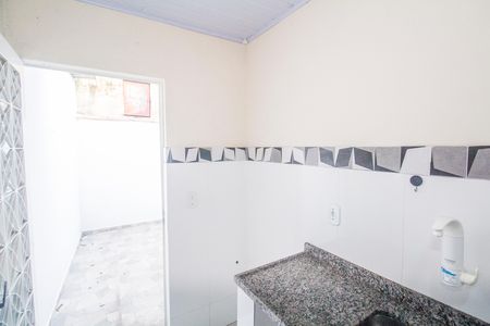 Casa à venda com 300m², 2 quartos e 1 vaga Casa à venda com 300m², 2 quartos e 1 vagaCozinha e Área de Serviço