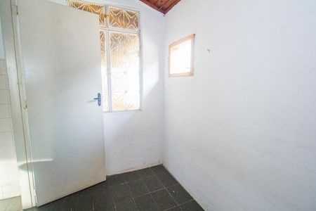 Casa à venda com 300m², 2 quartos e 1 vaga Casa à venda com 300m², 2 quartos e 1 vagaÁrea de Serviço