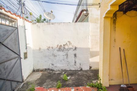 Casa à venda com 300m², 2 quartos e 1 vaga Casa à venda com 300m², 2 quartos e 1 vagaÁrea externa
