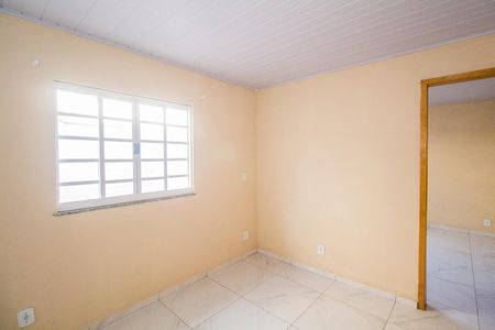 Sala de casa à venda com 2 quartos, 300m² em Realengo, Rio de Janeiro