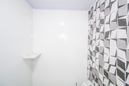 Casa à venda com 300m², 2 quartos e 1 vaga Casa à venda com 300m², 2 quartos e 1 vagaBanheiro 1