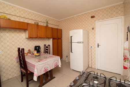 Apartamento à venda com 104m², 2 quartos e 1 vaga Apartamento à venda com 104m², 2 quartos e 1 vagaCozinha