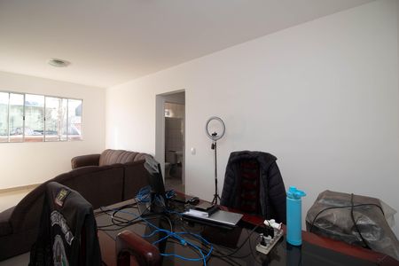Apartamento à venda com 104m², 2 quartos e 1 vaga Apartamento à venda com 104m², 2 quartos e 1 vagaSala de Jantar