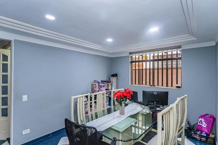 Casa à venda com 316m², 3 quartos e 2 vagas Casa à venda com 316m², 3 quartos e 2 vagasCopa