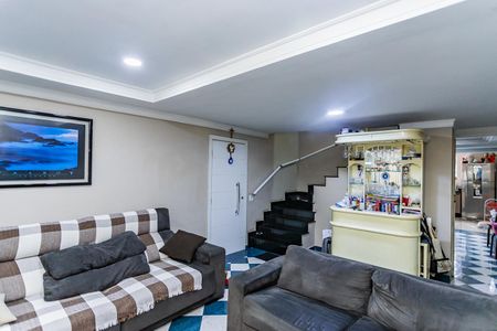 Sala de casa à venda com 3 quartos, 316m² em Piqueri, São Paulo