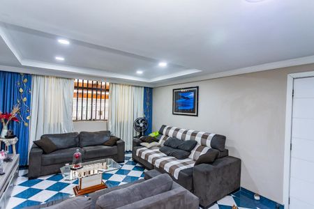 Casa à venda com 316m², 3 quartos e 2 vagas Casa à venda com 316m², 3 quartos e 2 vagasSala