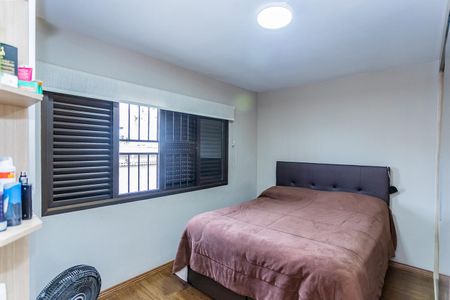 Casa à venda com 316m², 3 quartos e 2 vagas Casa à venda com 316m², 3 quartos e 2 vagasQuarto 3
