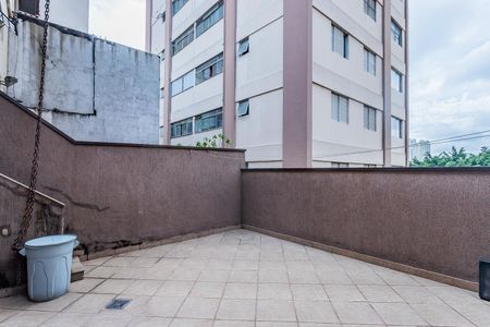 Casa à venda com 316m², 3 quartos e 2 vagas Casa à venda com 316m², 3 quartos e 2 vagasQuintal
