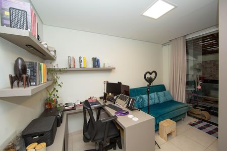 Apartamento à venda com 2 quartos, 80m² em Cinquentenario, Belo Horizonte