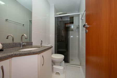 Apartamento à venda com 80m², 2 quartos e 1 vaga