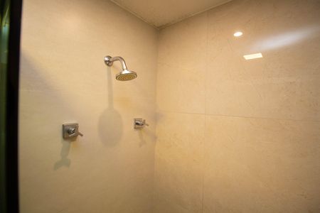 Apartamento para alugar com 78m², 2 quartos e 2 vagas Apartamento para alugar com 78m², 2 quartos e 2 vagasBanheiro da Suíte