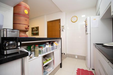 Apartamento para alugar com 78m², 2 quartos e 2 vagas Apartamento para alugar com 78m², 2 quartos e 2 vagasCozinha e Área de Serviço