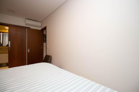 Apartamento para alugar com 78m², 2 quartos e 2 vagas Apartamento para alugar com 78m², 2 quartos e 2 vagasSuíte