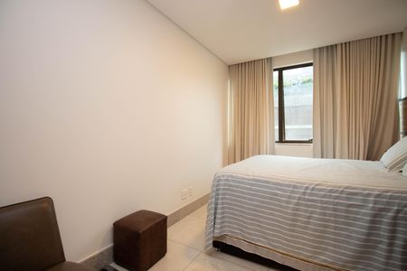 Apartamento para alugar com 78m², 2 quartos e 2 vagas Apartamento para alugar com 78m², 2 quartos e 2 vagasSuíte