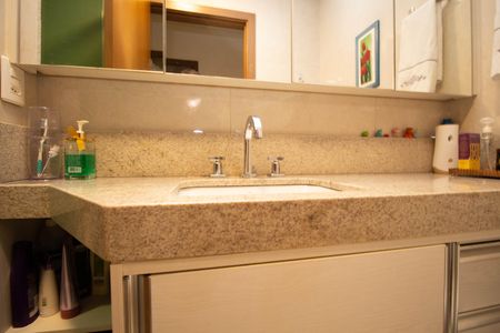 Apartamento para alugar com 78m², 2 quartos e 2 vagas Apartamento para alugar com 78m², 2 quartos e 2 vagasBanheiro Social