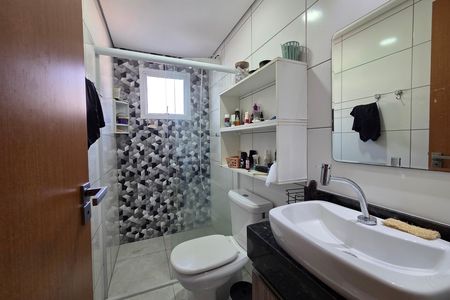 Apartamento para alugar com 103m², 3 quartos e 2 vagas Apartamento para alugar com 103m², 3 quartos e 2 vagasBanheiro da Suíte 1