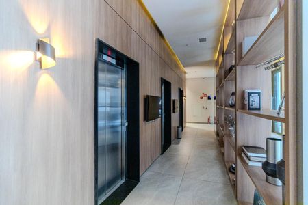 Apartamento para alugar com 38m², 1 quarto e 1 vagaElevadores