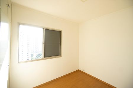 Apartamento para alugar com 140m², 3 quartos e 1 vagaQuarto 01