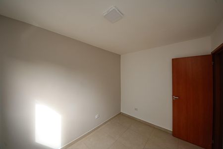 Apartamento para alugar com 2 quartos, 42m² em Vila Santa Clara, São Paulo