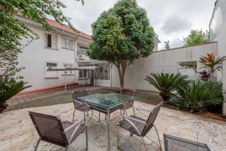 Foto 27 de casa à venda com 6 quartos, 341m² em São João, Porto Alegre