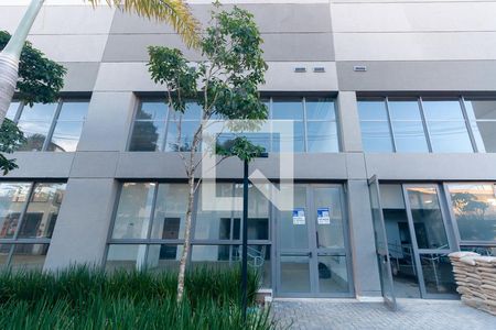 Apartamento para alugar com 75m², 2 quartos e 1 vaga Apartamento para alugar com 75m², 2 quartos e 1 vagaFachada e portaria