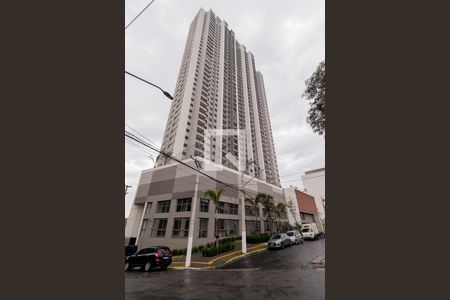 Apartamento para alugar com 75m², 2 quartos e 1 vaga Apartamento para alugar com 75m², 2 quartos e 1 vagaFachada e portaria