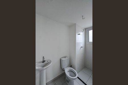 Banheiro de apartamento para alugar com 1 quarto, 27m² em Brás, São Paulo