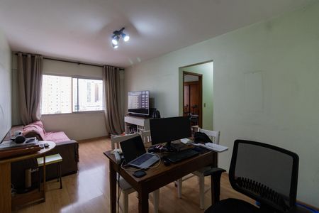 Apartamento para alugar com 3 quartos, 85m² em Vila Hamburguesa, São Paulo