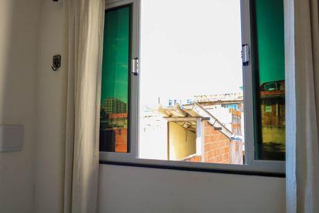 Casa de condomínio à venda com 100m², 2 quartos e 1 vaga