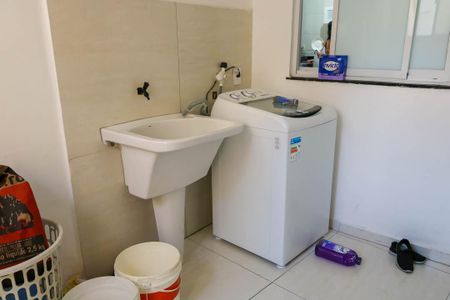 Casa de condomínio à venda com 100m², 2 quartos e 1 vaga